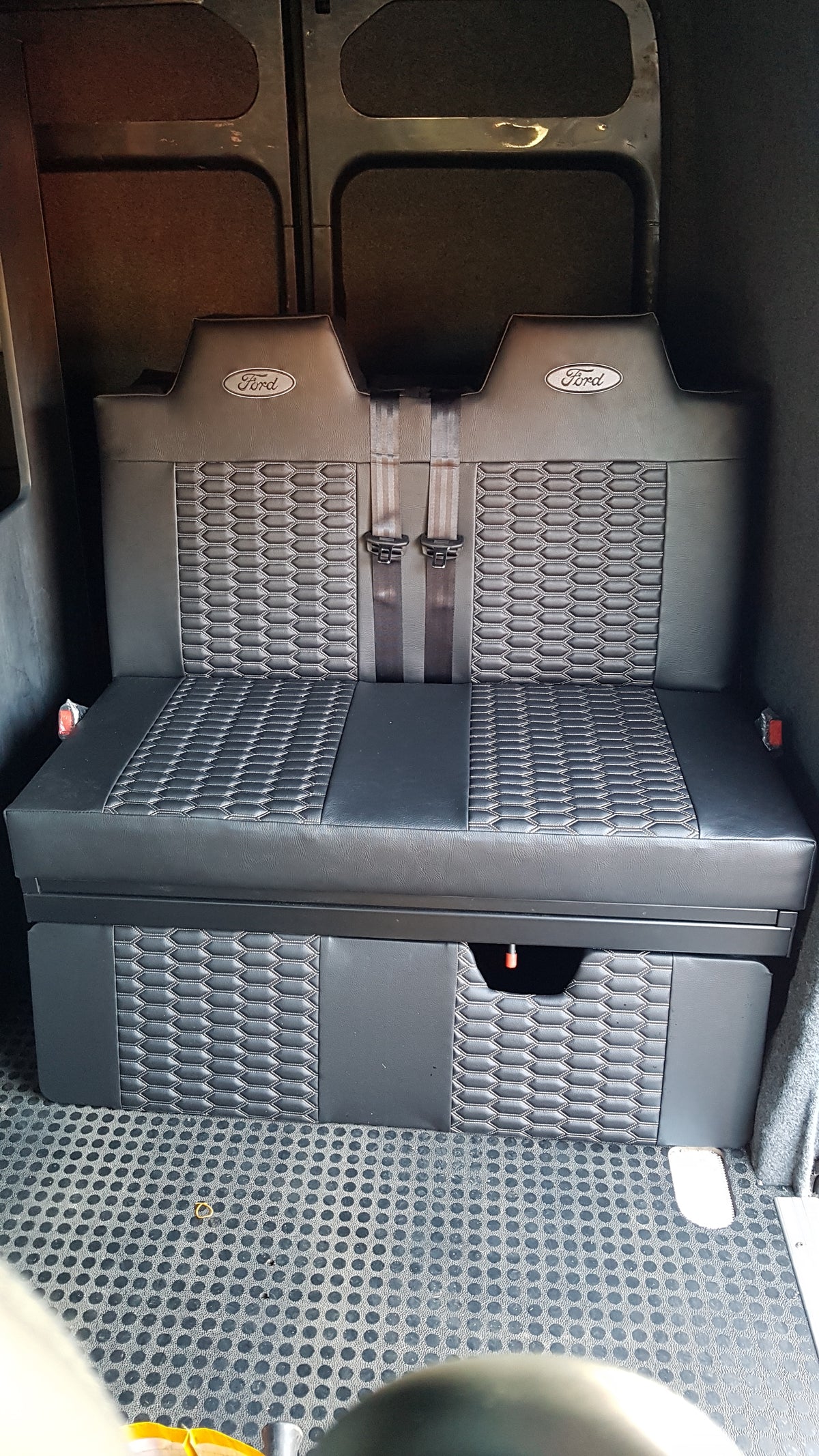 Ford 3/4 Rock and Roll Bed RS Style Grey