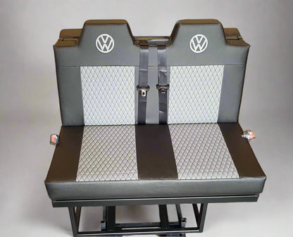 VW 3/4 Rock and Roll Bed